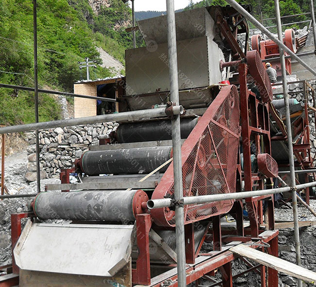 1654584285829509.jpg 褐鐵礦磁選機